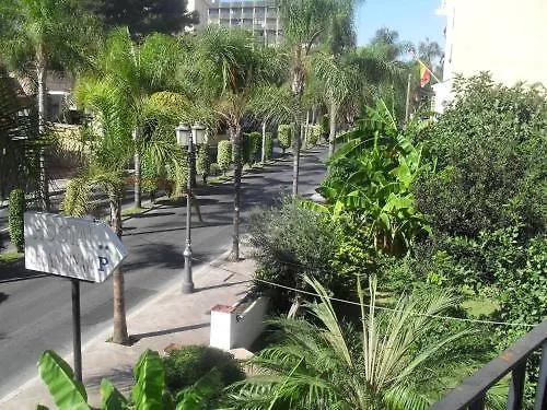 Escandinavia Guest House Torremolinos 2*,  Spain