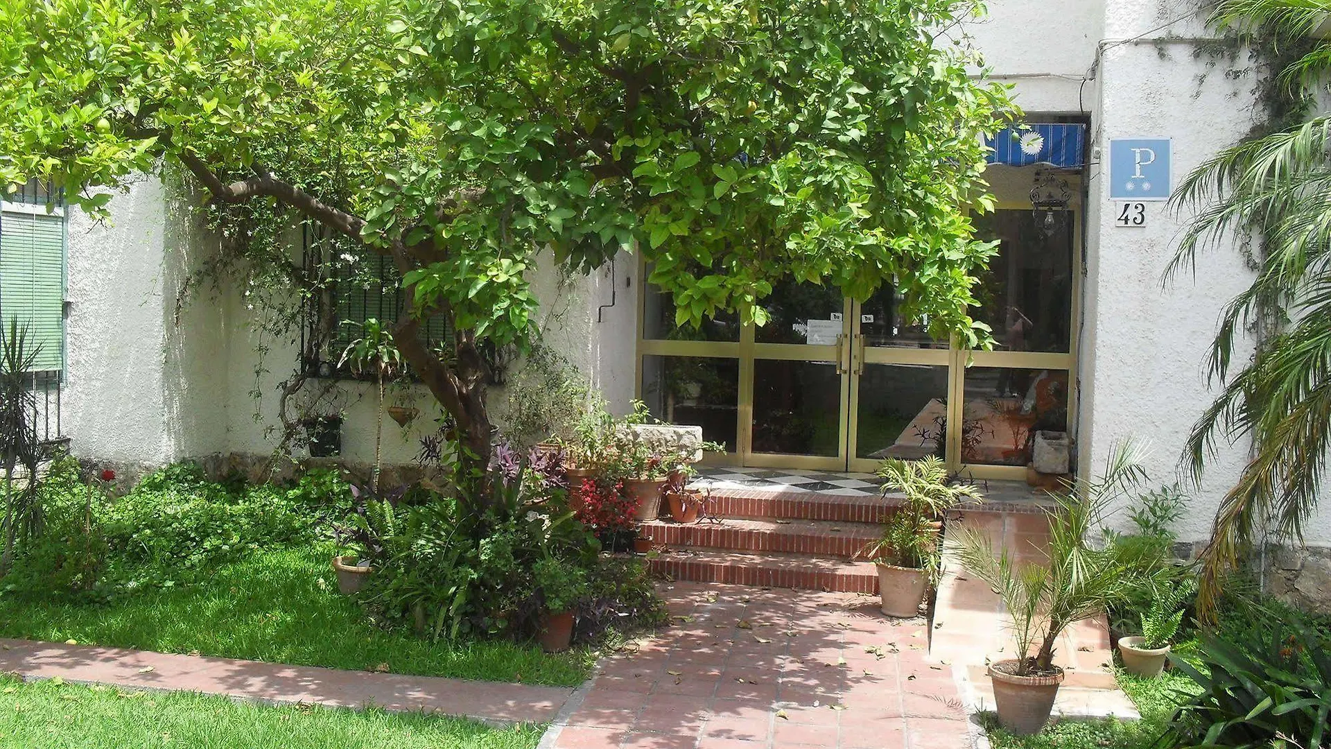 Escandinavia Guest House Torremolinos 2*,  Spain